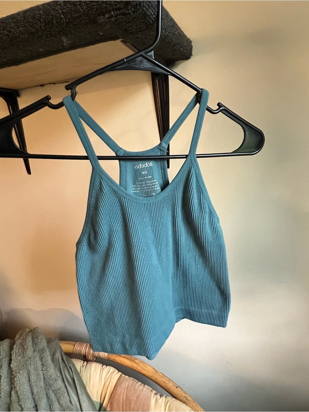 ODODOS Ribbed Racerback Crop Tank Tops 3 Pack M/L - Picture 3 of 9